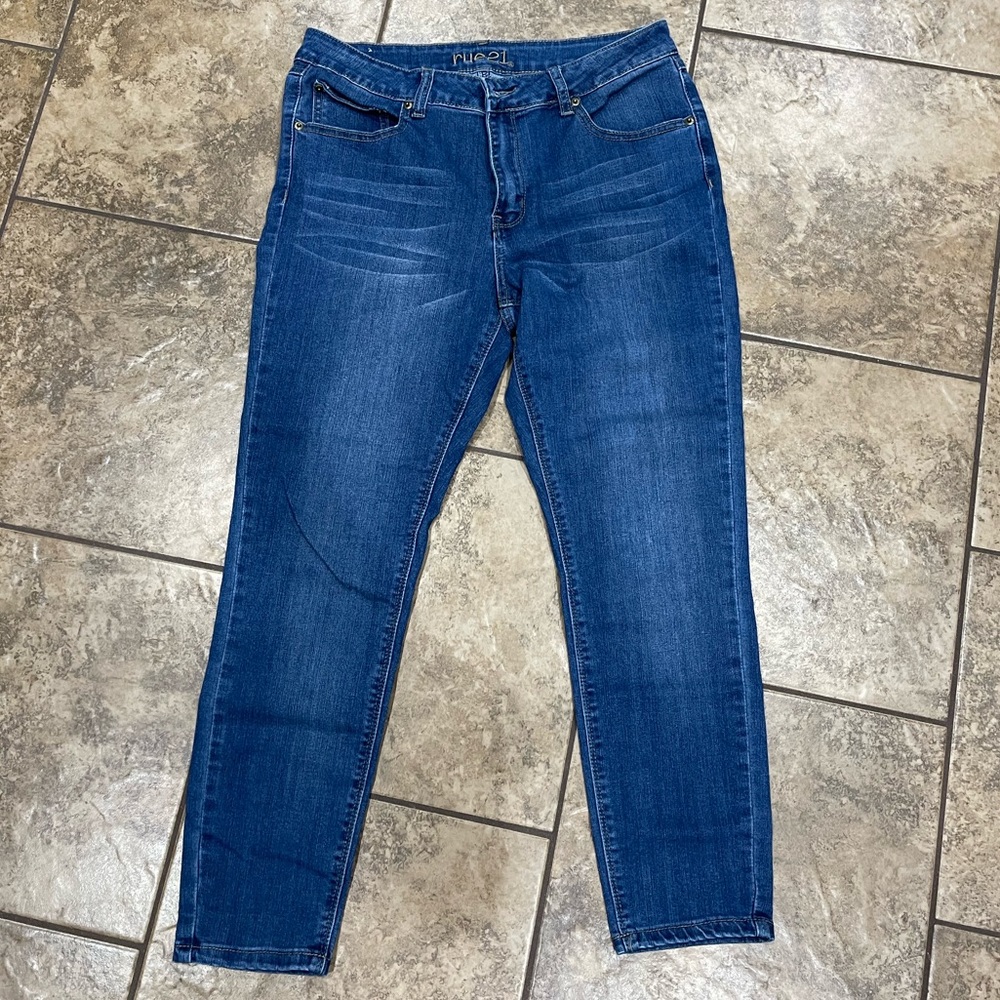 Women’s rue 21 size 14 short mid rise jegging